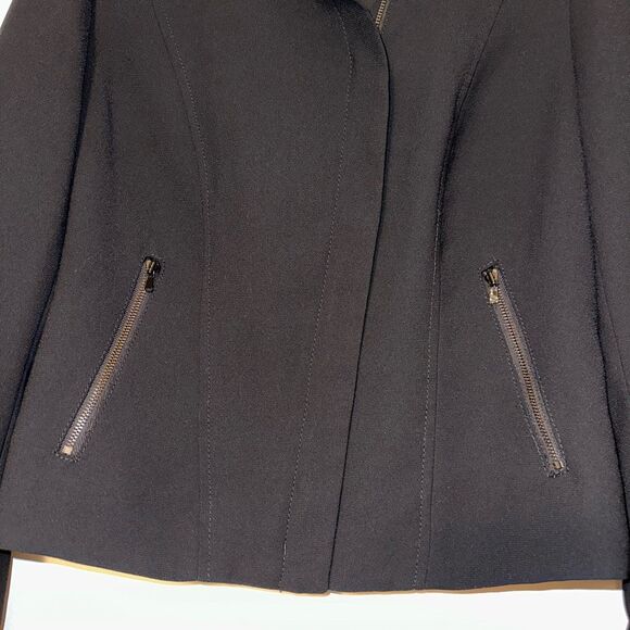 Ann Taylor Loft Women's Blazer Jacket Full Zip Pocket Cropped Black Size 4 NWOT - Picture 2 of 6